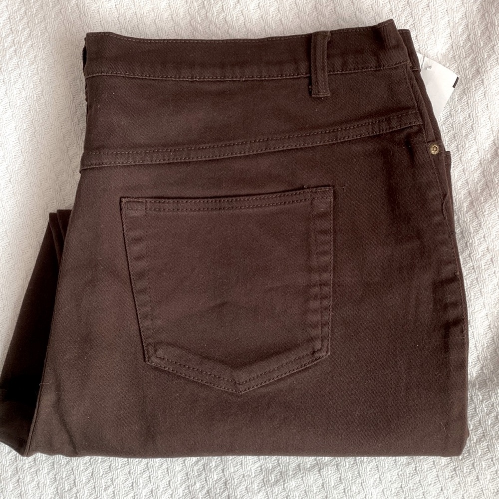 NWT great stretch jeans!